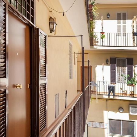 Retro Flat Termini Appartement Rome Buitenkant foto